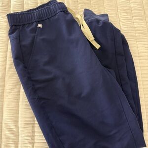 Men's Figs Navy Jogger Pants